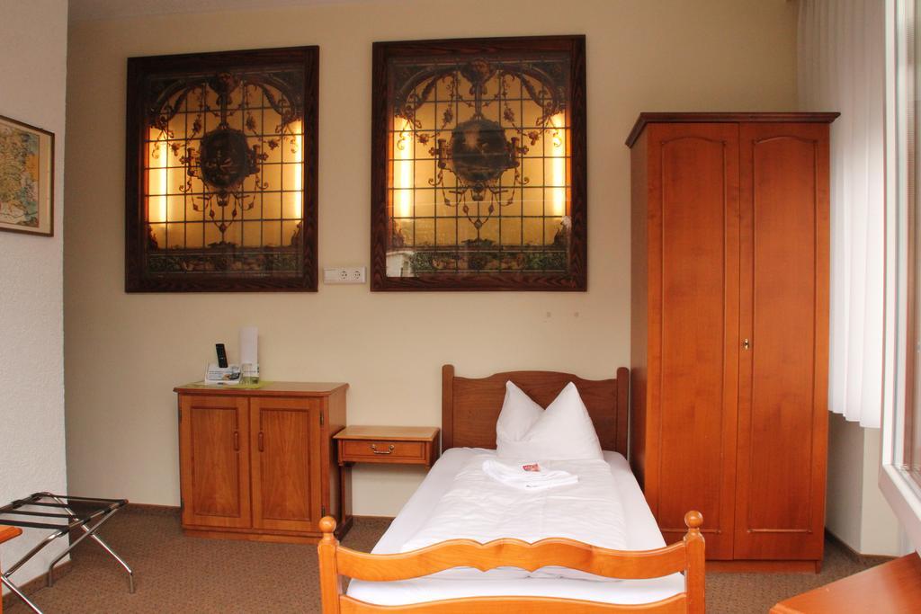 Hotel Traube اوفنبرغ المظهر الخارجي الصورة